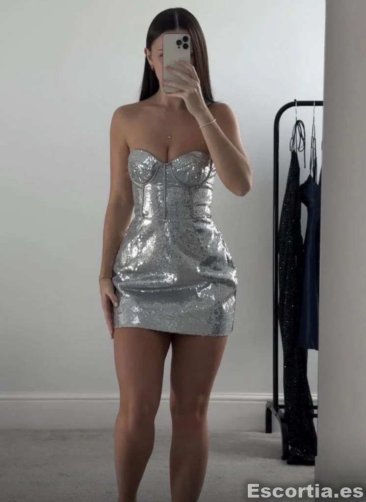 Maricsa escort Sevilla