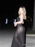 Fabiola photo 4