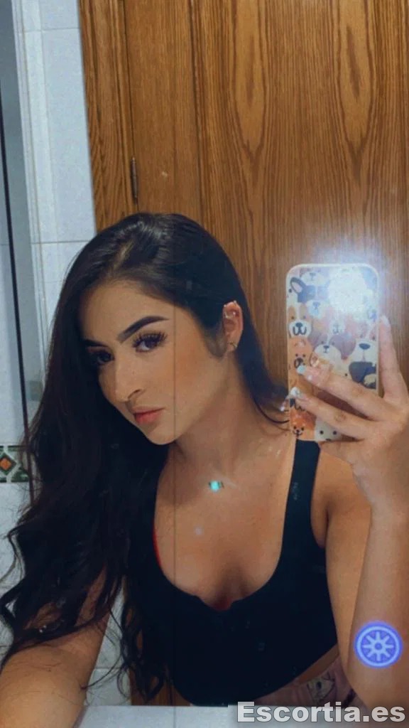 Emily photo 3
