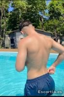 Lucas photo 6