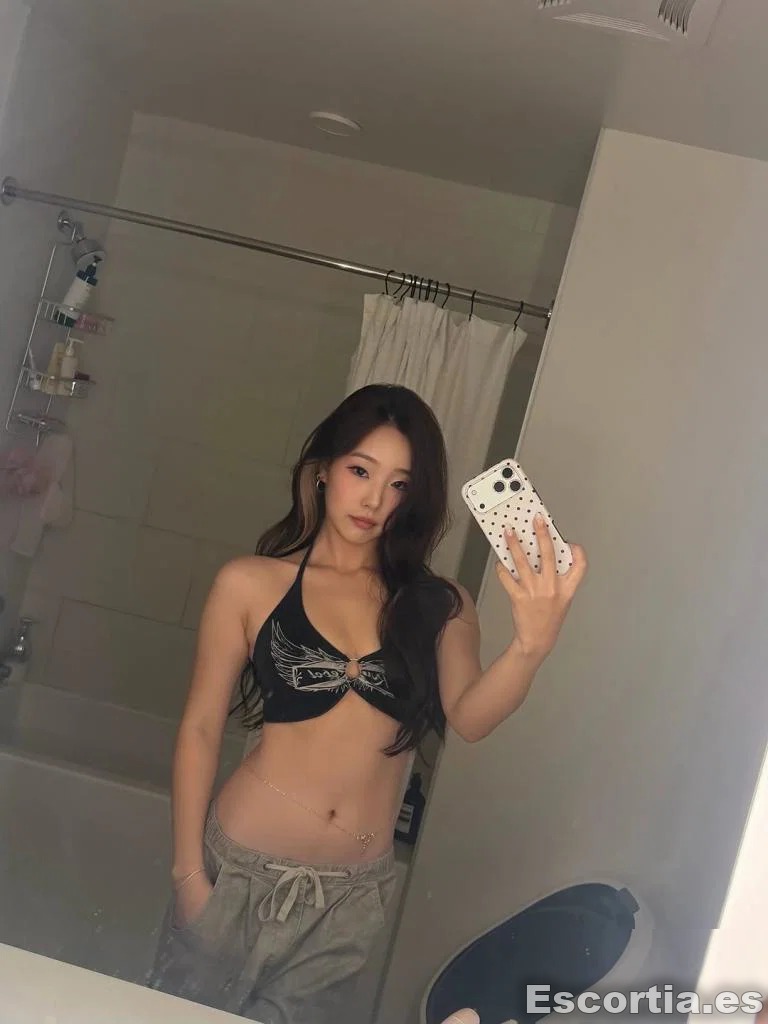 Lili photo 3