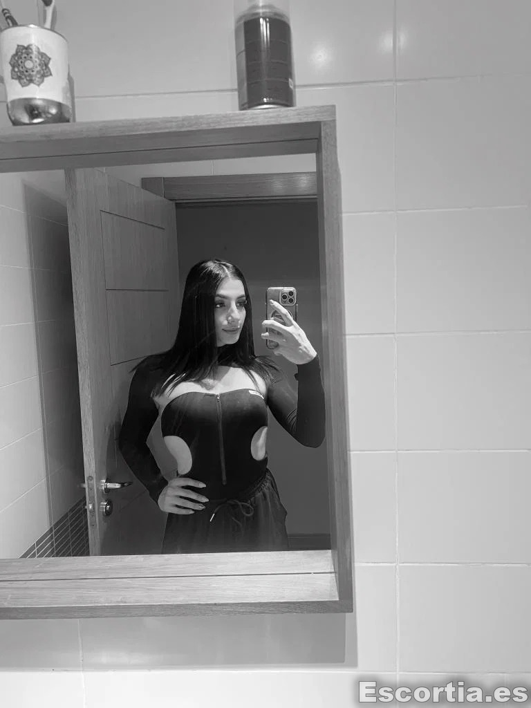 Megan photo 3