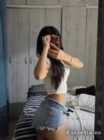 Mía photo 8