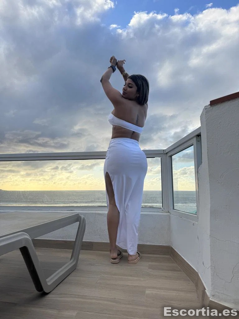 Señorita venezolana 25 escort Zamora