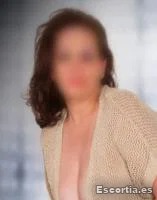 Pamela photo 4