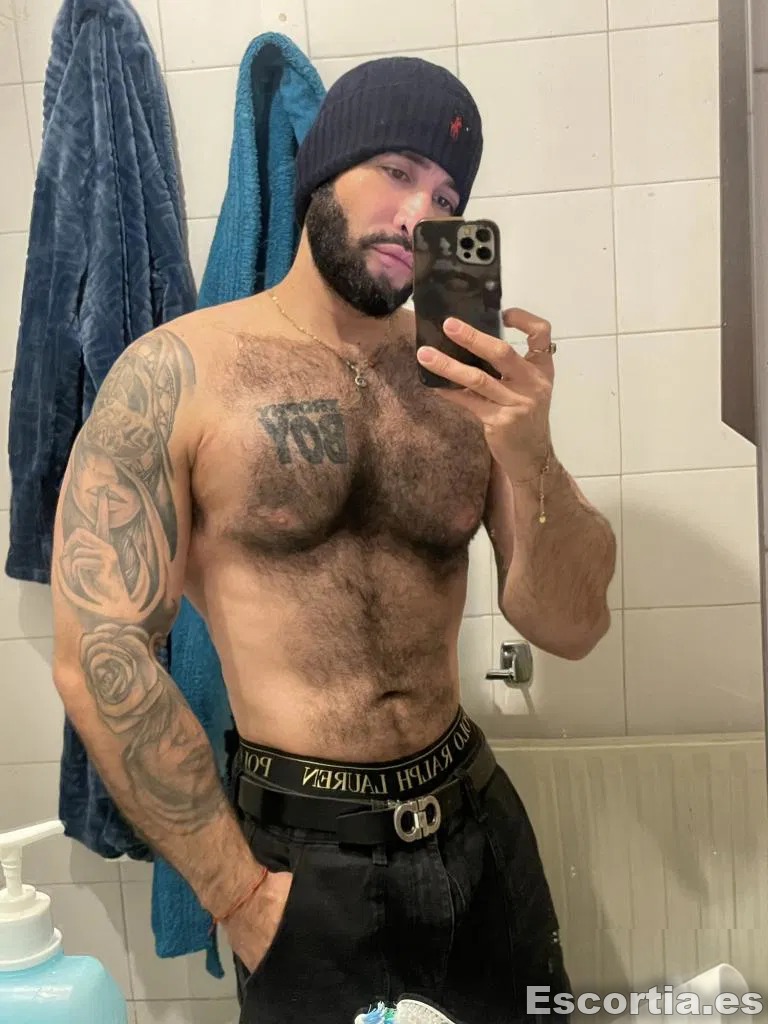 Mateo escort Madrid