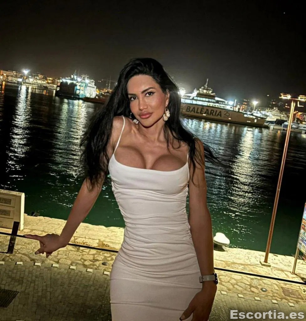 Travesti latina 28 escort Barcelona