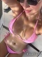 Danielle photo 2
