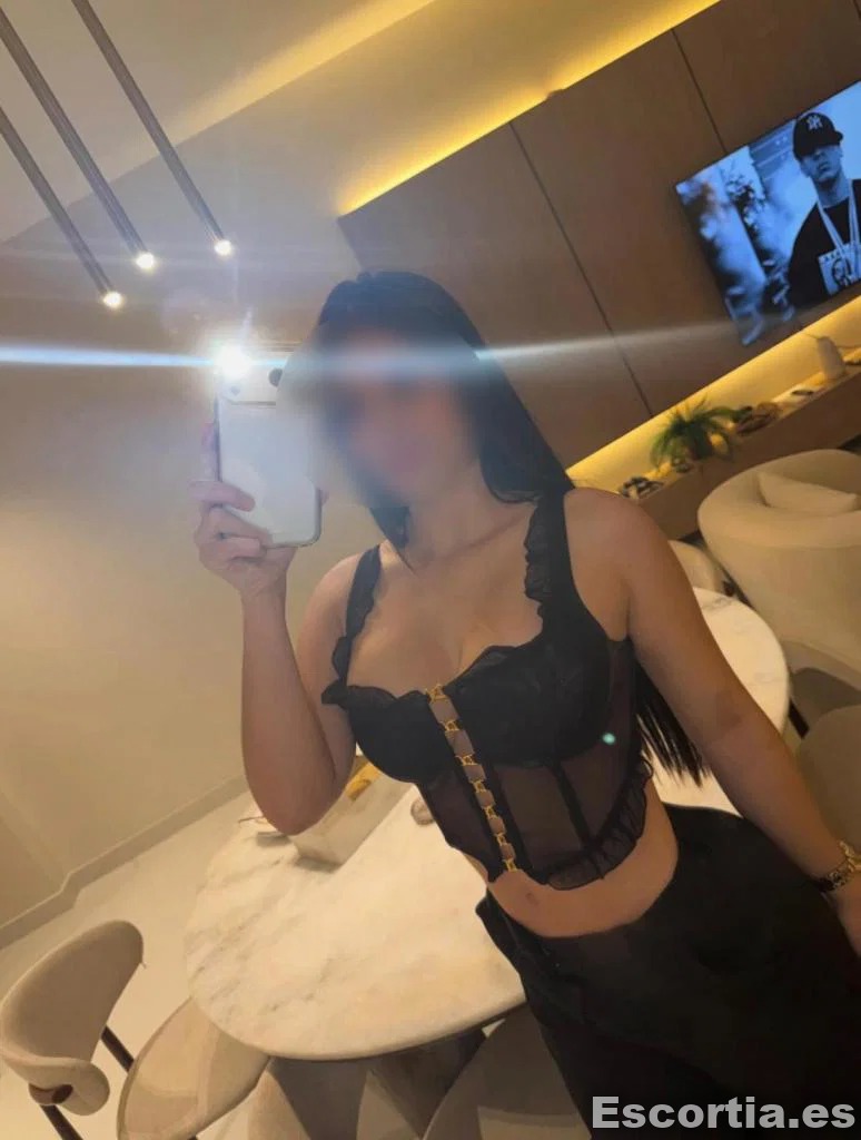 Sara escort Huesca