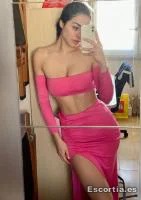 Sara photo 2