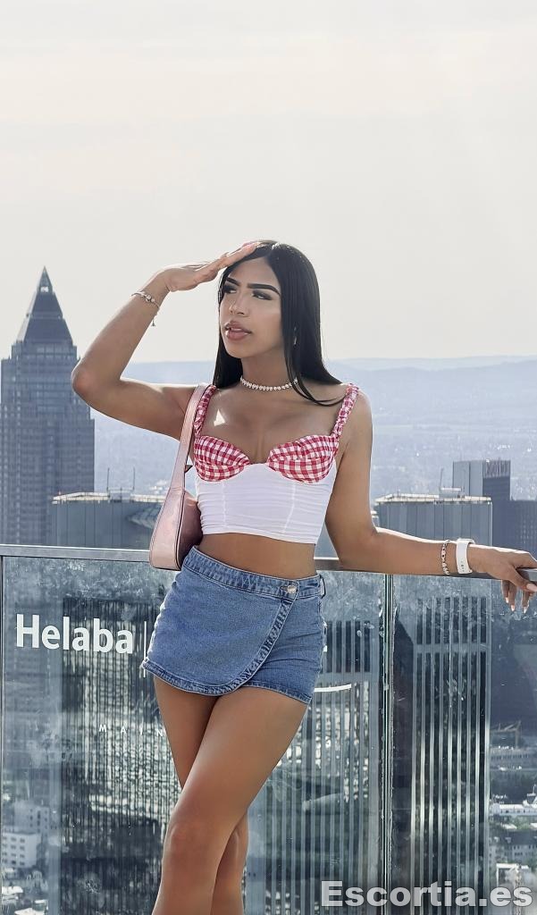 Madi escort Eivissa