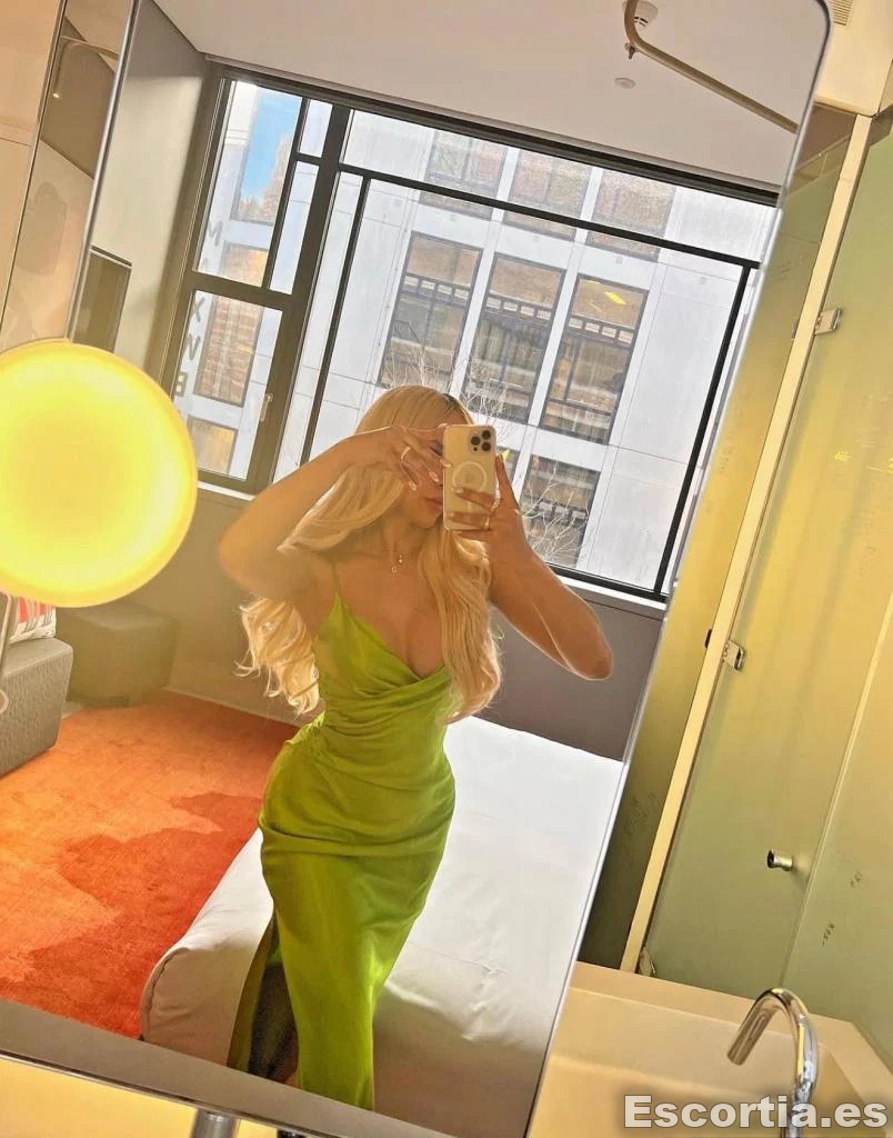 Angela escort Sevilla