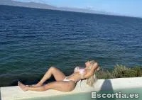 Angela photo 6