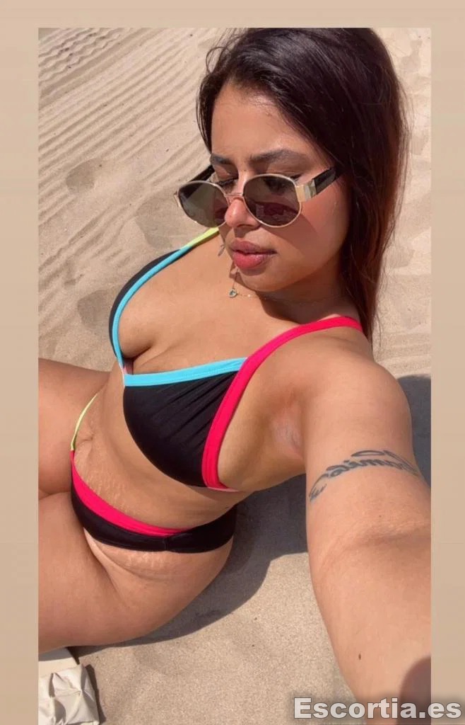 Mia photo 3