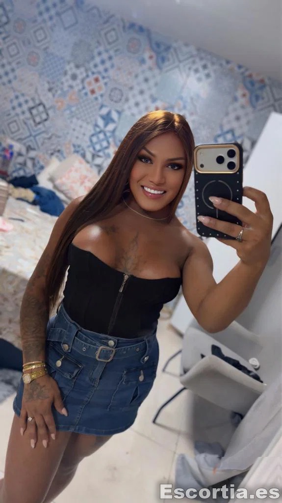 Camila valerio photo 3