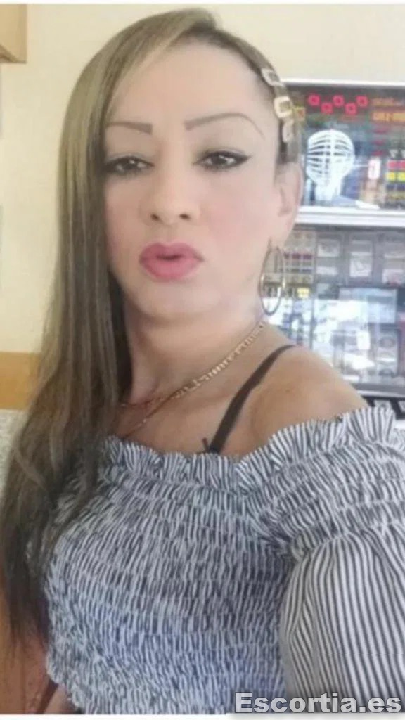 Coraima escort Gijón