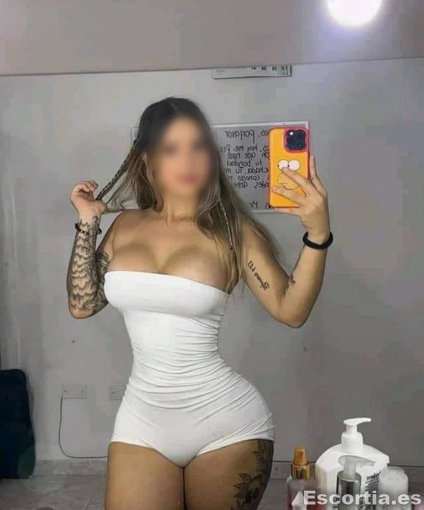 Sofia escort Girona
