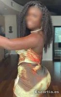 Camila photo 6
