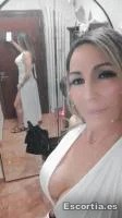 Pamela photo 8