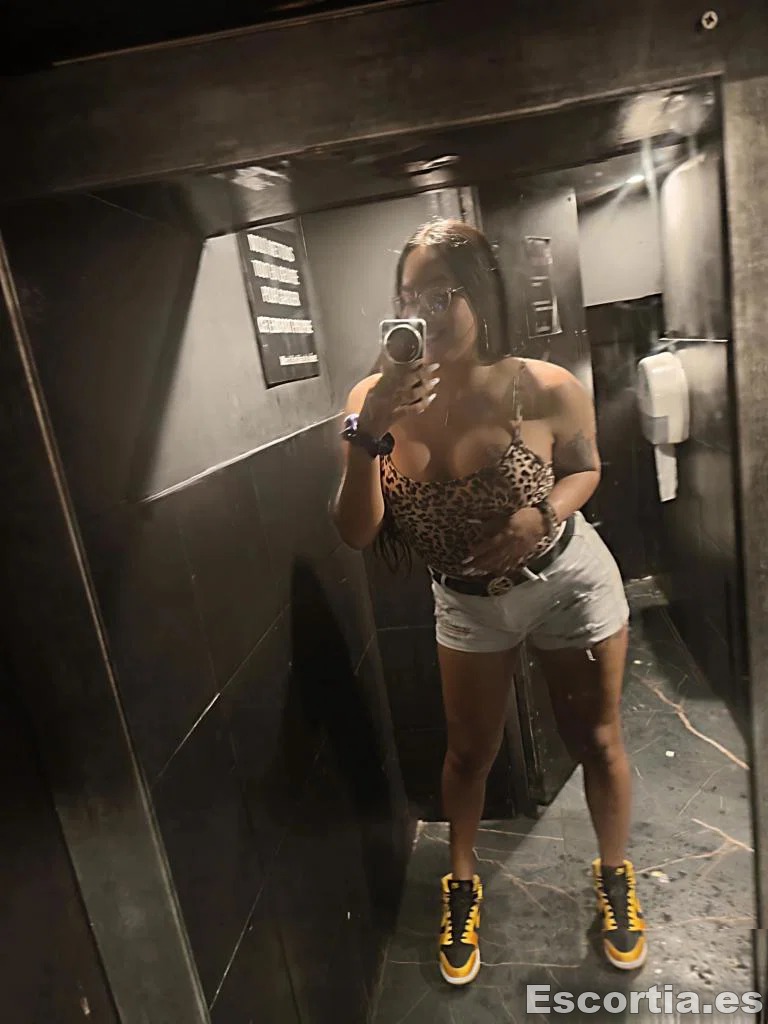 Travesti latina 24 photo 5