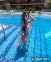 Sharlot photo 4