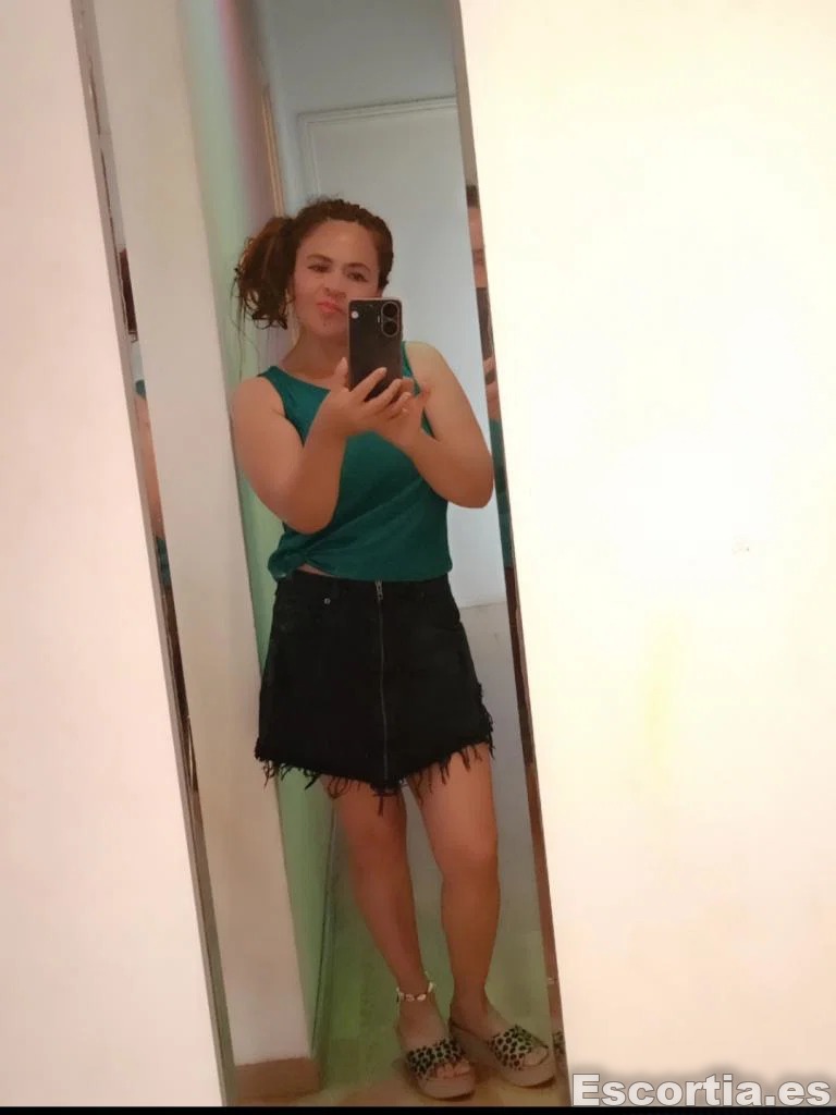 Señorita 37 photo 3