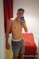 Camilo photo 4