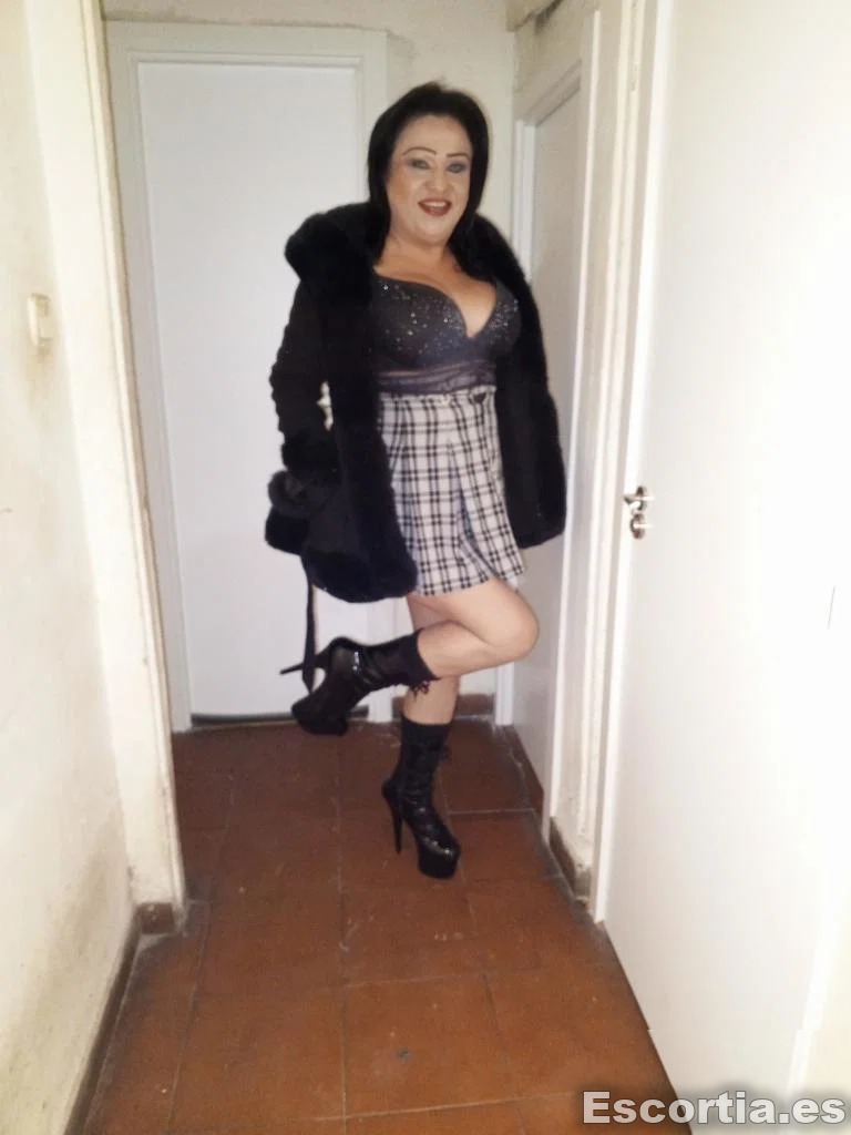 Isabel photo 5