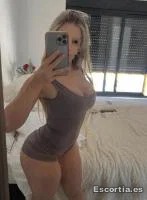 Laura photo 4