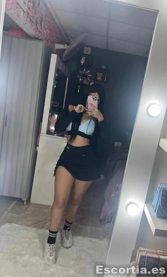 Sara photo 3