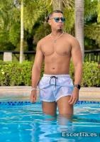 Rromeo photo 4