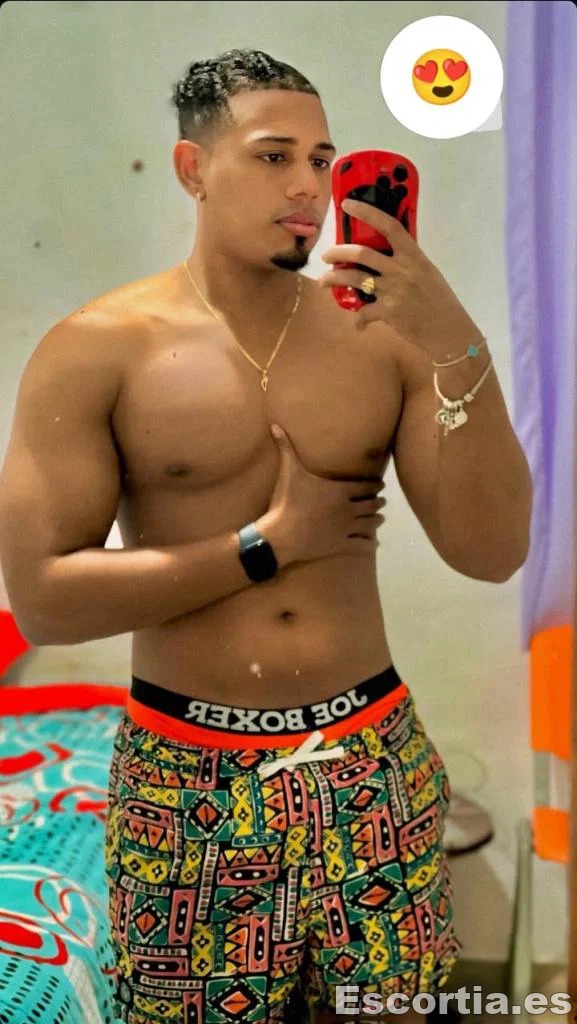 Rromeo photo 7