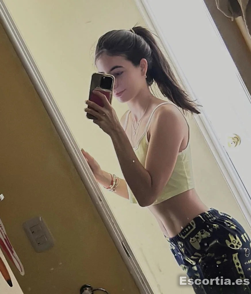 Valentina photo 5