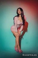 Mia photo 6
