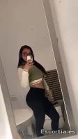 Camila photo 6