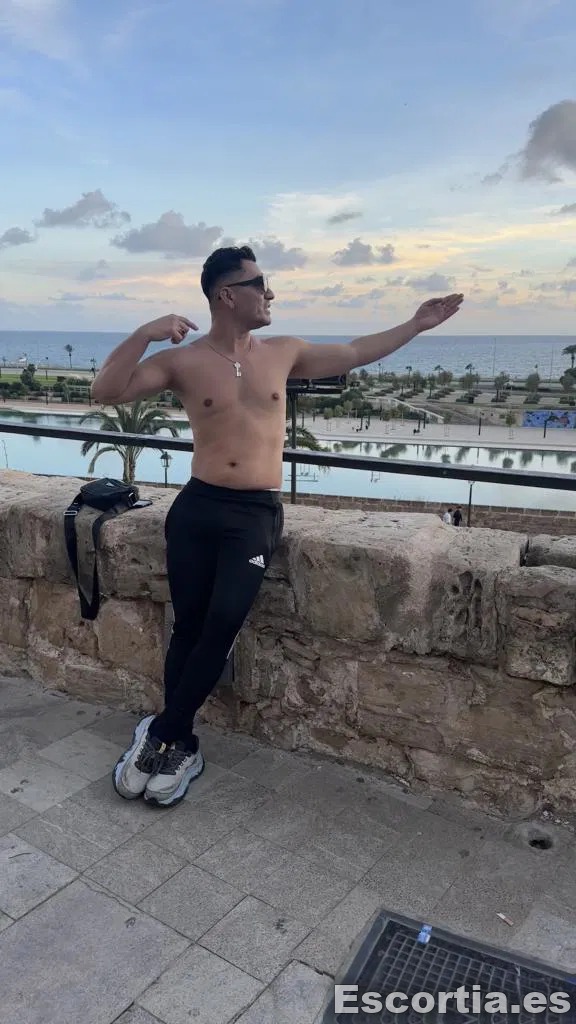 Andy escort Alicante