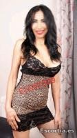 Camila photo 4
