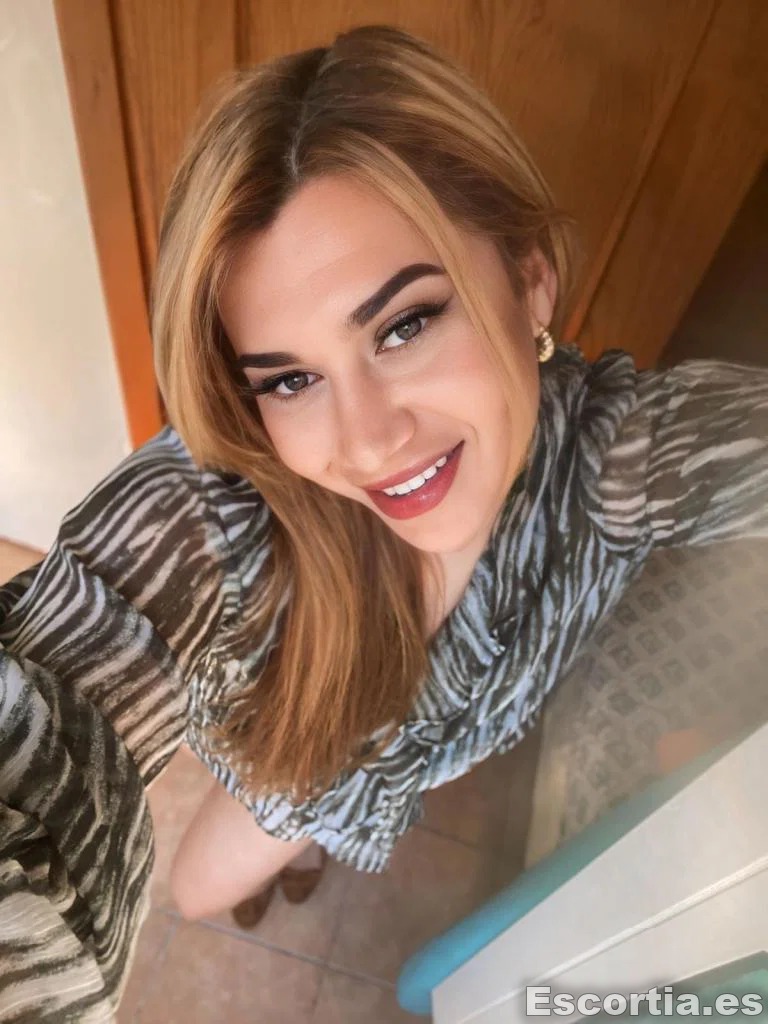 ORIANA tranx photo 3