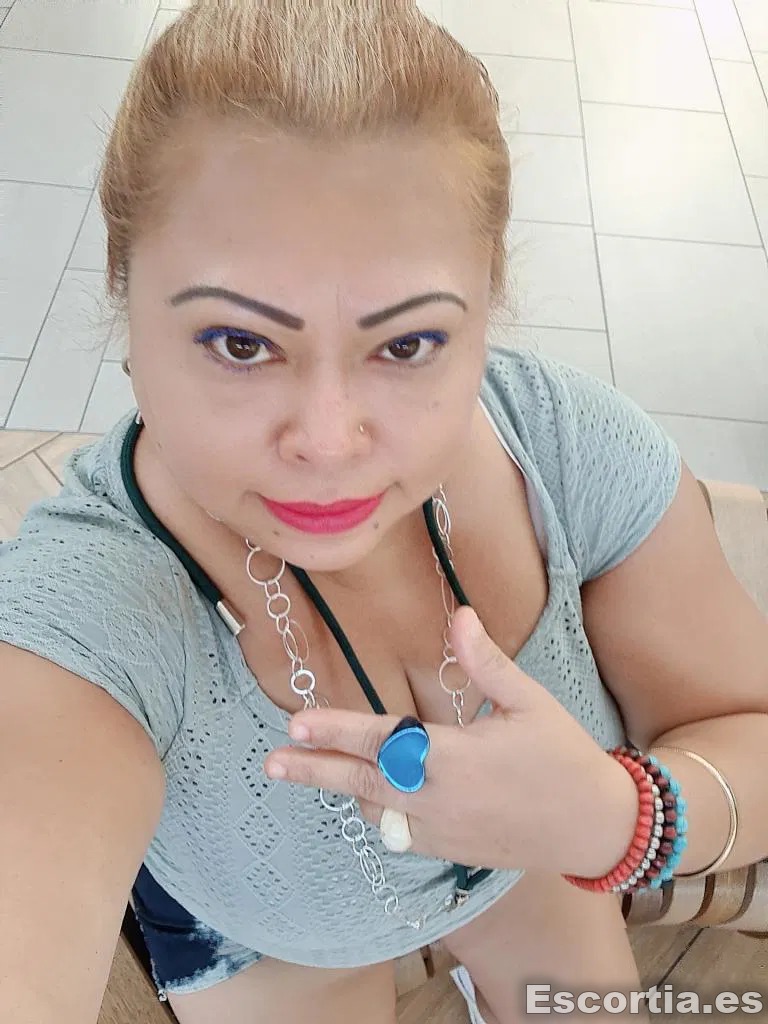 Pilar escort Valencia