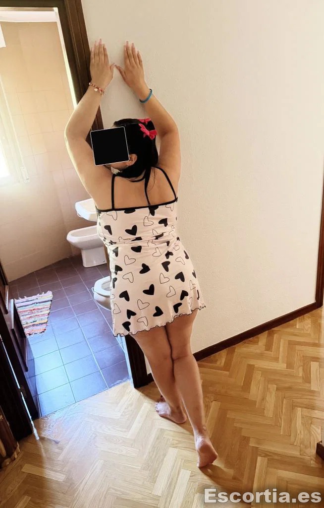 Alba photo 3
