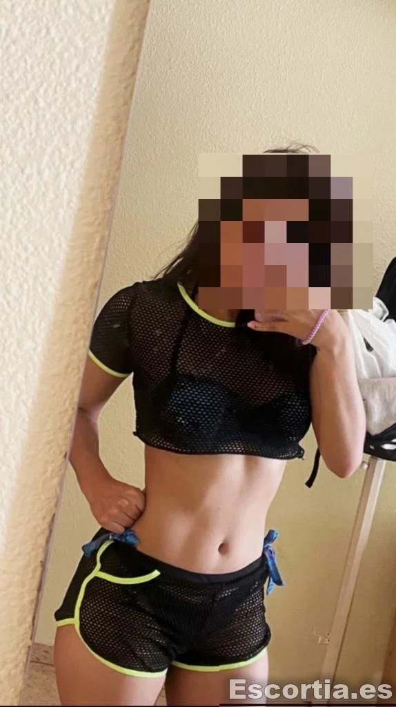 Ariel escort Valencia