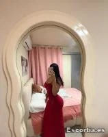 Sara photo 8