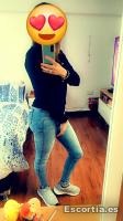 Claudia photo 4