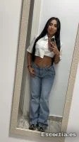 Pamela photo 9