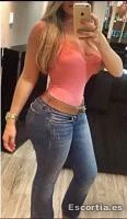 Camila photo 4