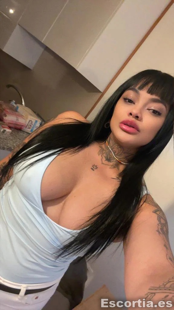 Kamila photo 3