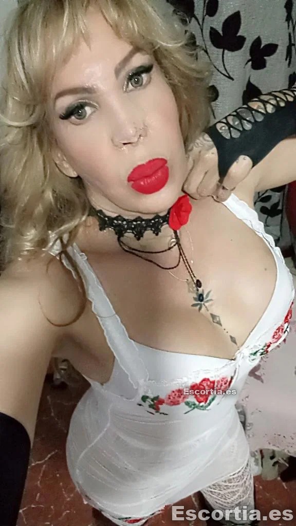 Bexy Lorena escort Girona
