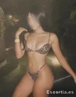 Escort latina 25 photo 4