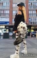 Mónica photo 4