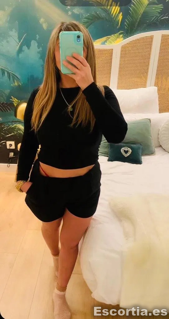 Elena escort Gijón